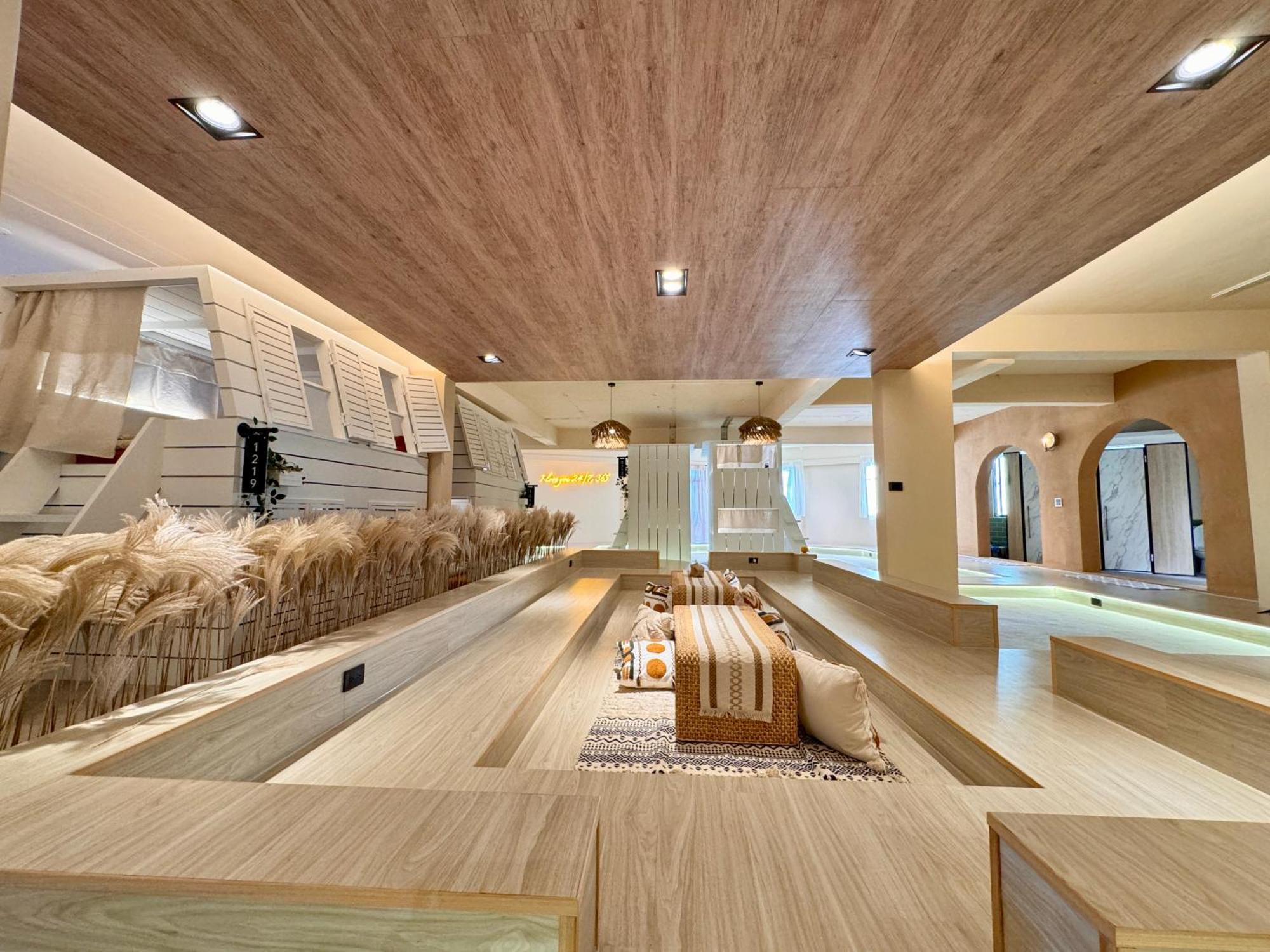Perbed Hostel-Taichung Station Luaran gambar
