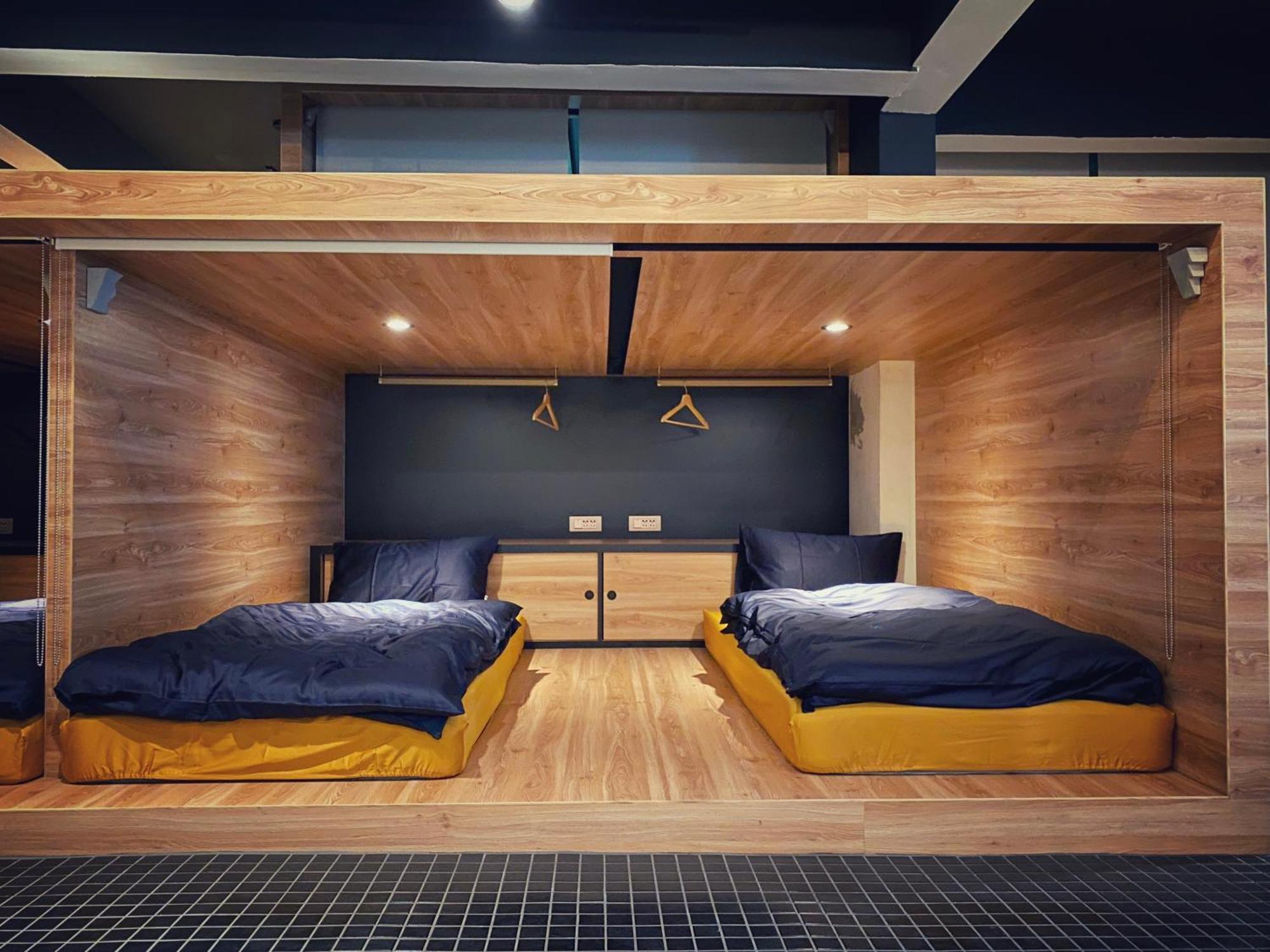 Perbed Hostel-Taichung Station Luaran gambar