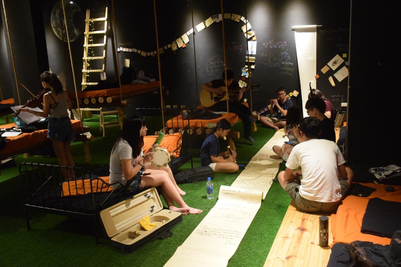 Perbed Hostel-Taichung Station Luaran gambar