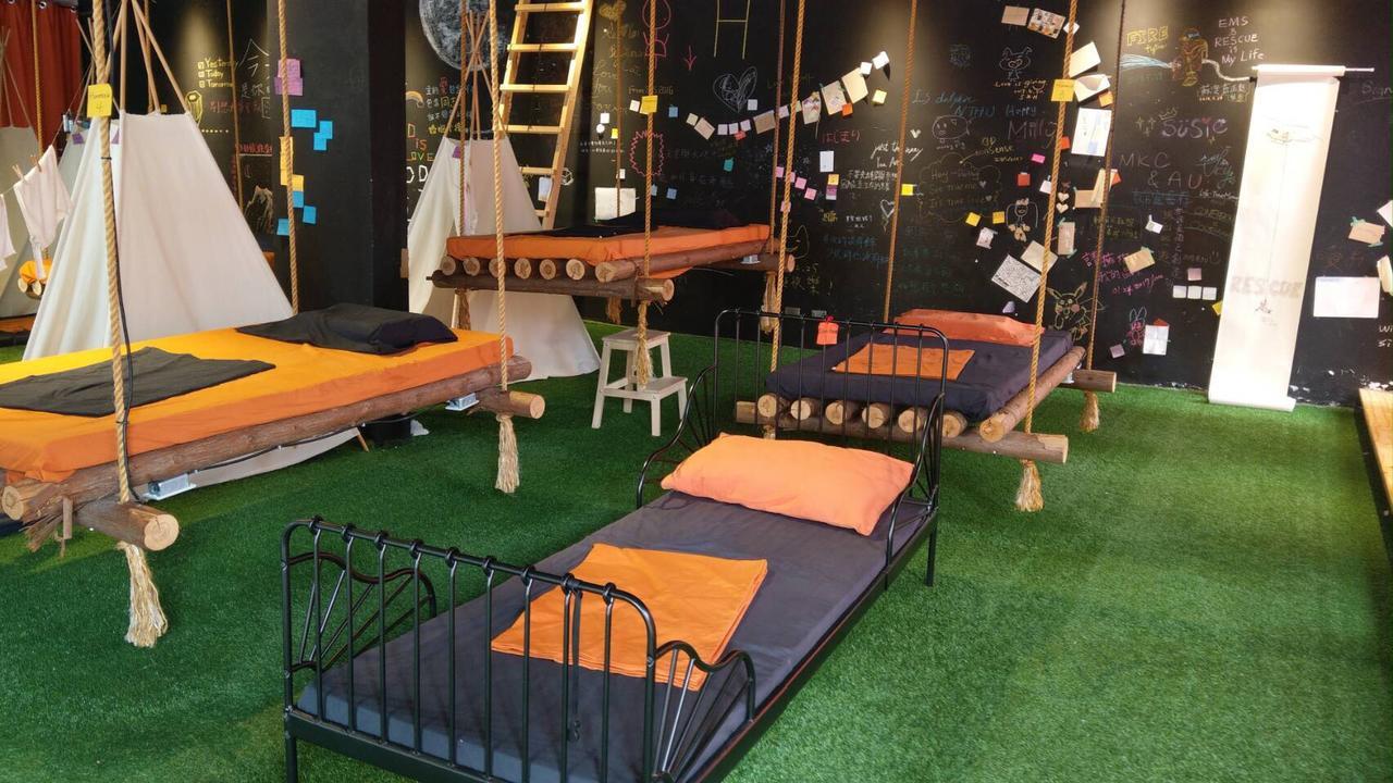 Perbed Hostel-Taichung Station Luaran gambar